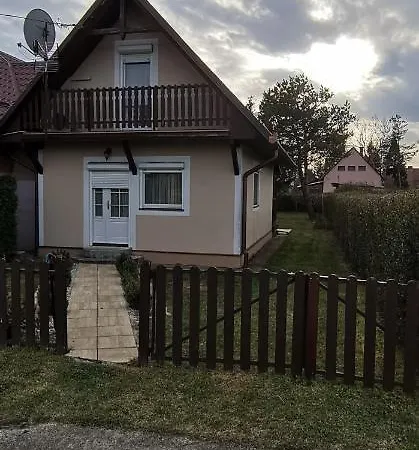 Kotnyek Nyaralo Villa Balatonkeresztur Exterior photo